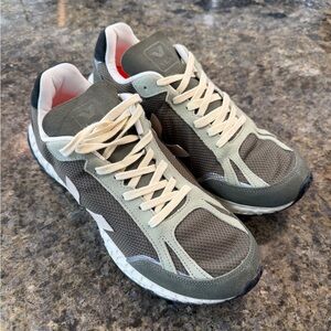 VEJA CONDOR ROYALE ALVEOMESH RUNNING SHOES